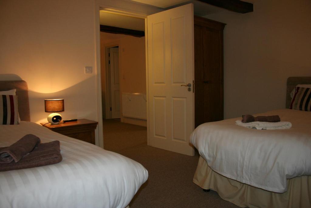 Hotel The Trewythen Llanidloes Exterior foto